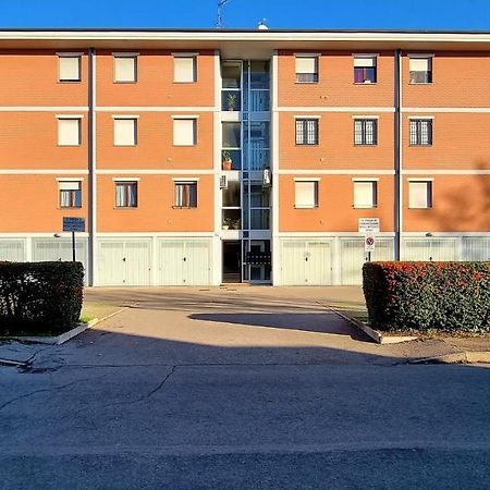 Guest Holiday Bari Reggio Emilia Exteriör bild